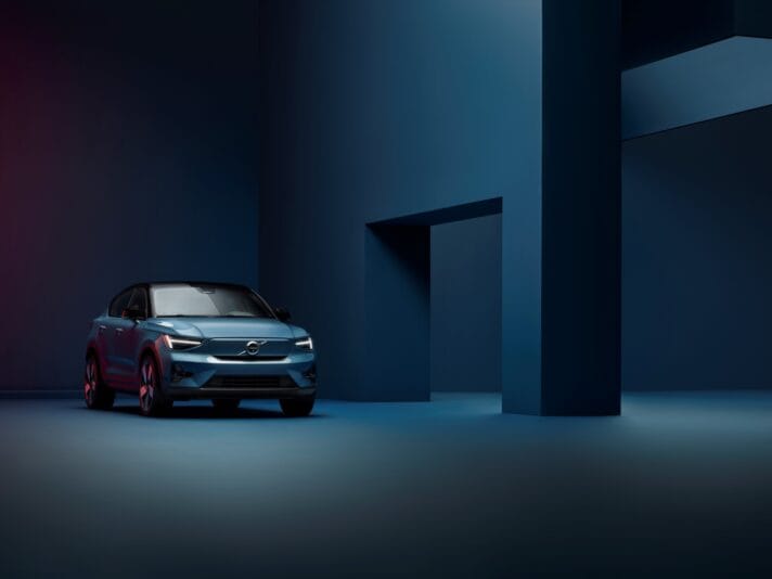 Volvo C40 Recharge Studio