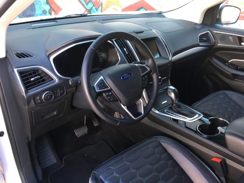 Ford Edge interni