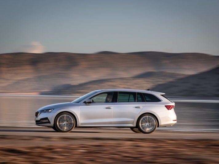 Skoda Octavia Wagon G-TEC metano profilo