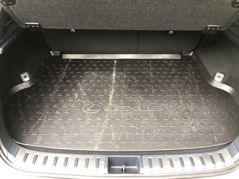 Lexus NX 300h Hybrid