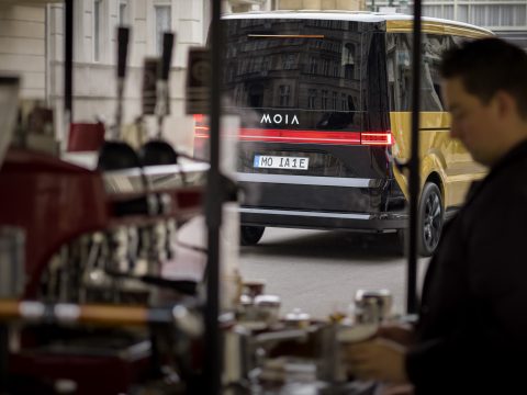 moia-veicolo-elettrico