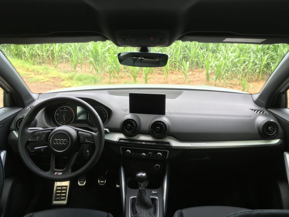 Audi Q2 interni 2