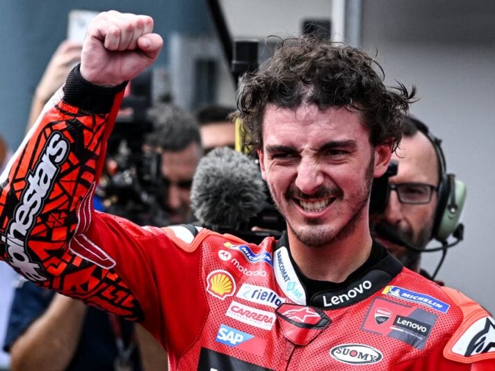 MOTO-PRIX-MAS-RACE-PODIUM