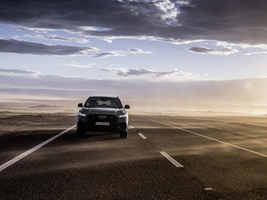 AudiQ8_2_02