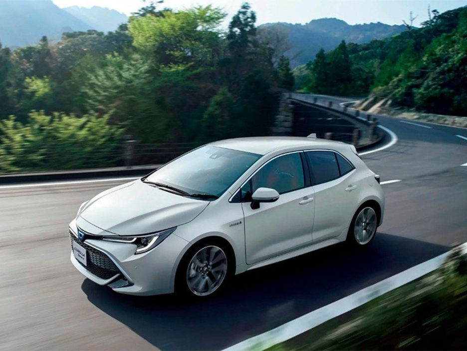 toyota-corolla-sport-japon-201847823_5