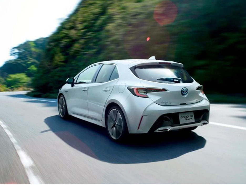 toyota-corolla-sport-japon-201847823_6
