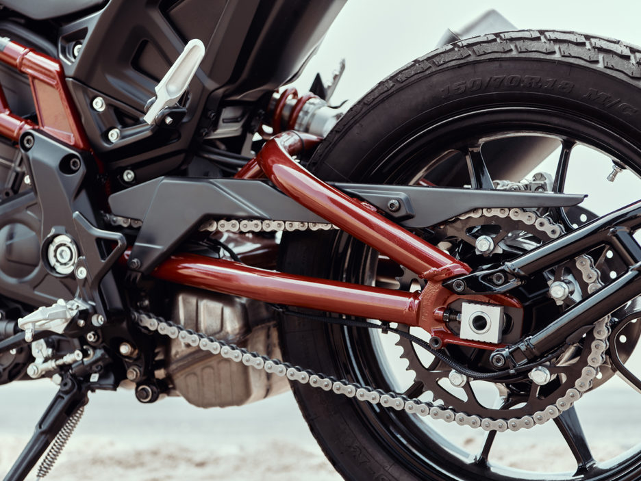 2019-imc-FTR1200S-RaceReplicaS-Detail-DB_0120