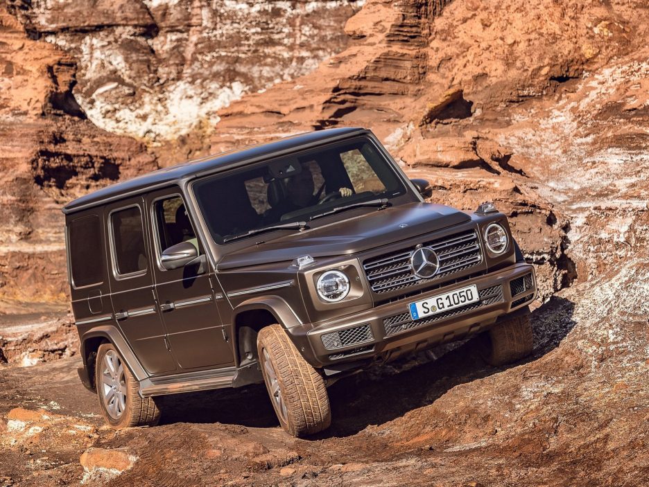 Mercedes-Benz-G-Class-2019-1600-06