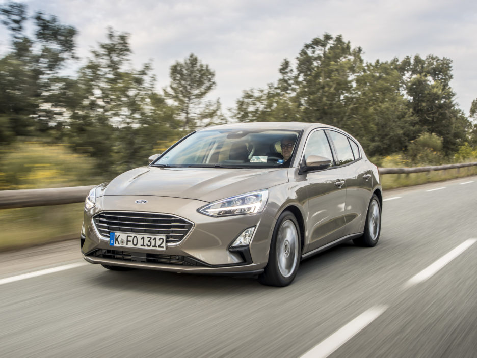 2018_FORD_FOCUS_TITANIUM_05