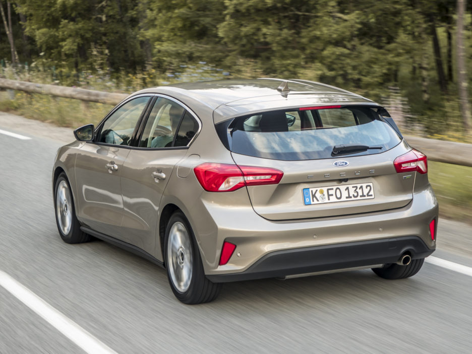 2018_FORD_FOCUS_TITANIUM_06