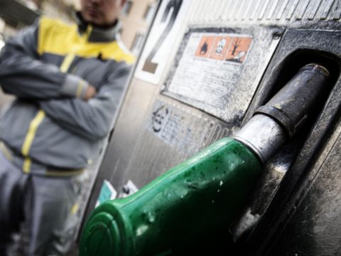 Benzina: Figisc,da oggi sciopero, riequilibrare prezzi