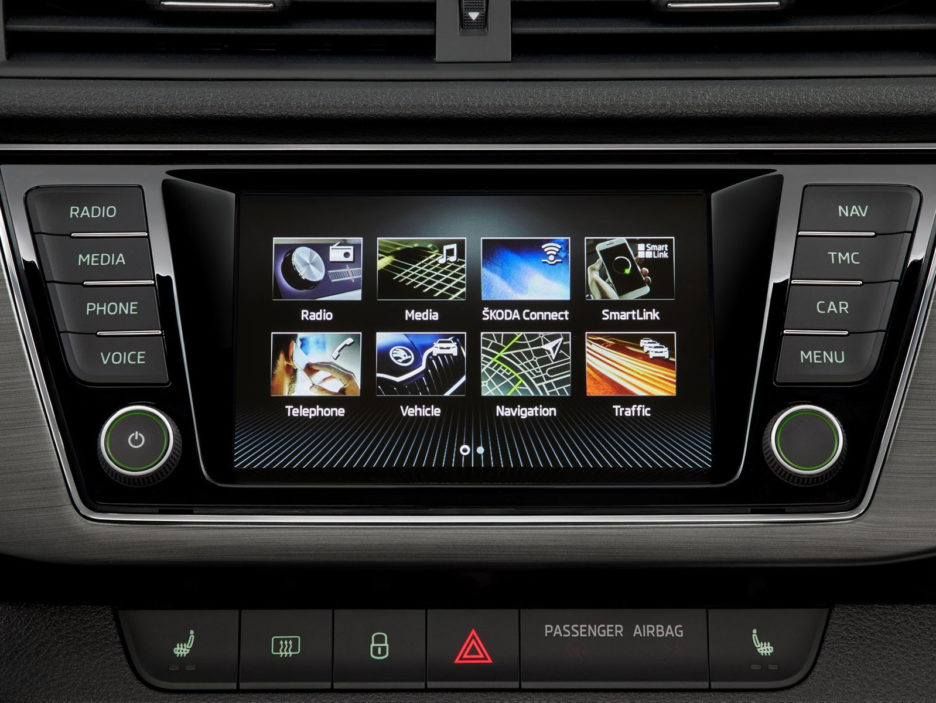 Skoda-Fabia-2019-1600-12