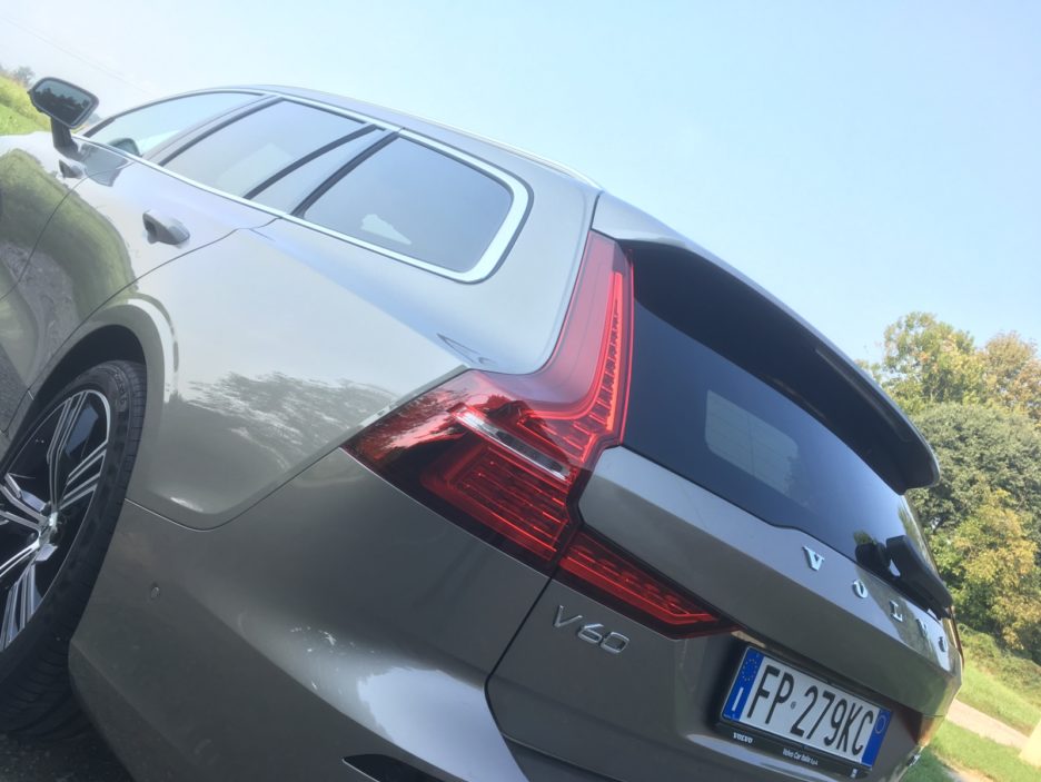 Volvo V60 dettaglio posteriore