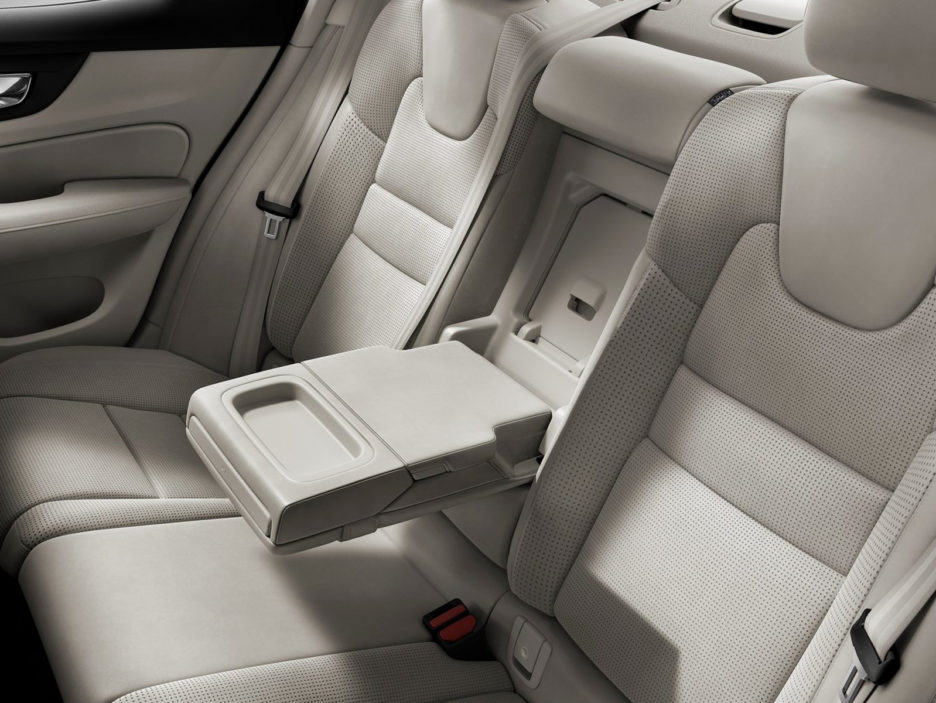 Volvo-S60-2019-1600-56