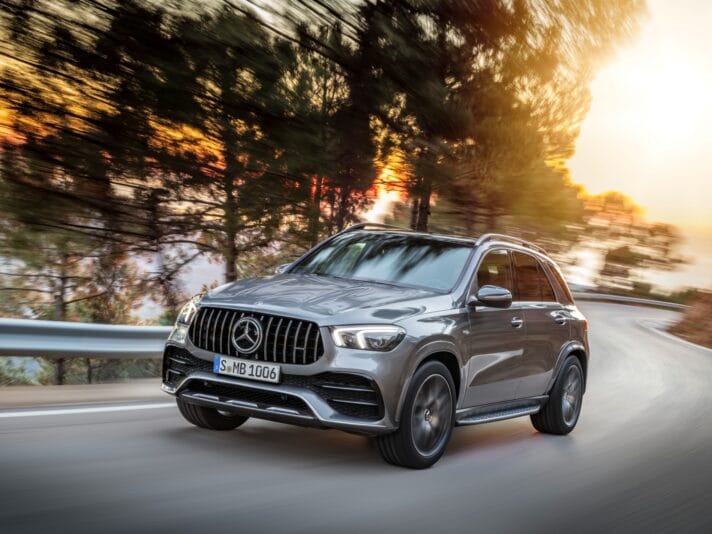 Der neue Mercedes-AMG GLE 53 4MATIC+: Der SUV-Trendsetter jetzt mit noch mehr Power und PräzisionThe new Mercedes-AMG GLE 53 4MATIC+: The SUV trendsetter now with even more power and precision