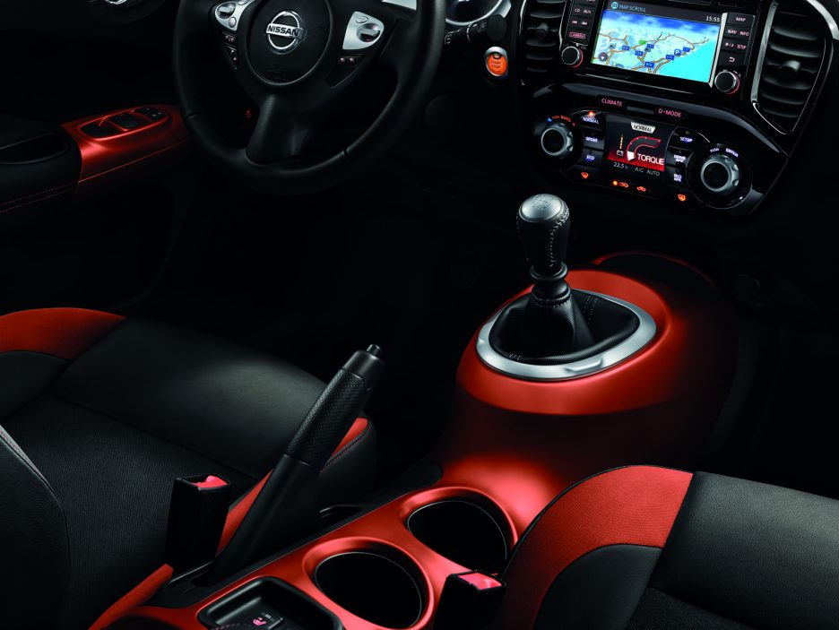 Nissan Juke MY18 Interior - Orange