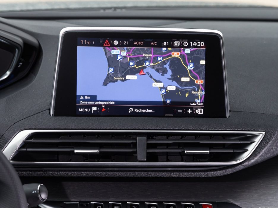 Peugeot 5008 navigatore
