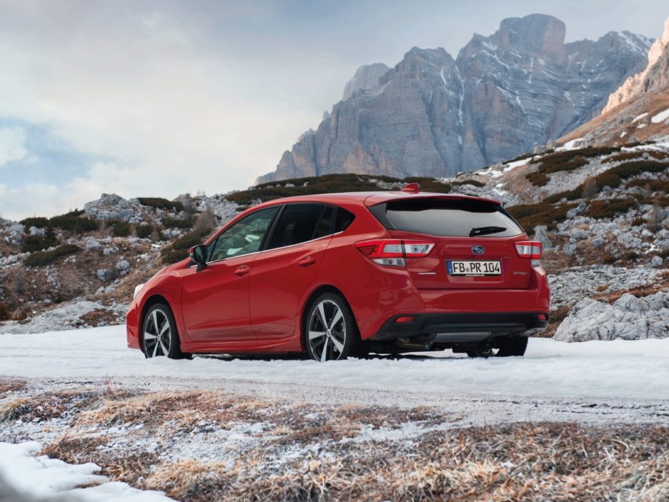 Subaru Impreza tre quarti posteriore