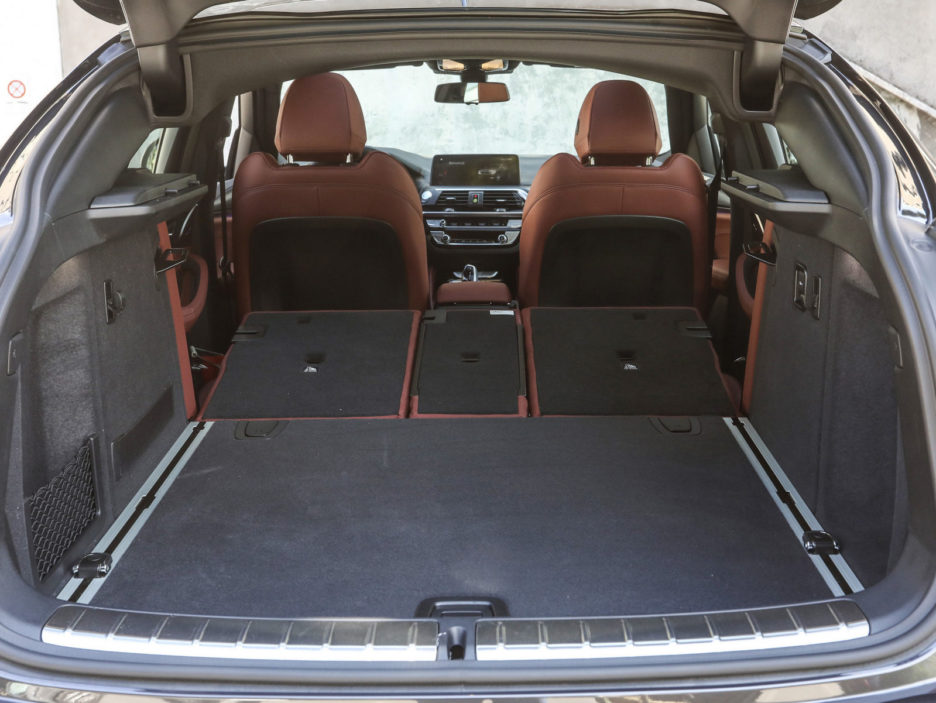 Nuova BMW X4 20D 2018 8