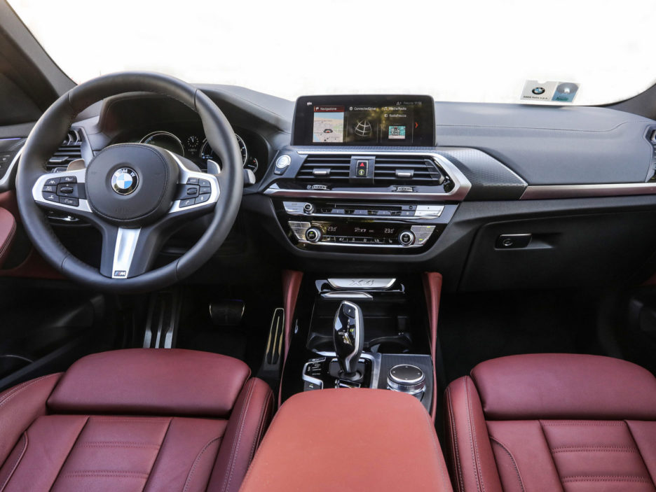 Nuova BMW X4 20D 2018 9