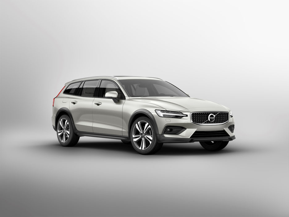 New Volvo V60 Cross Country exterior
