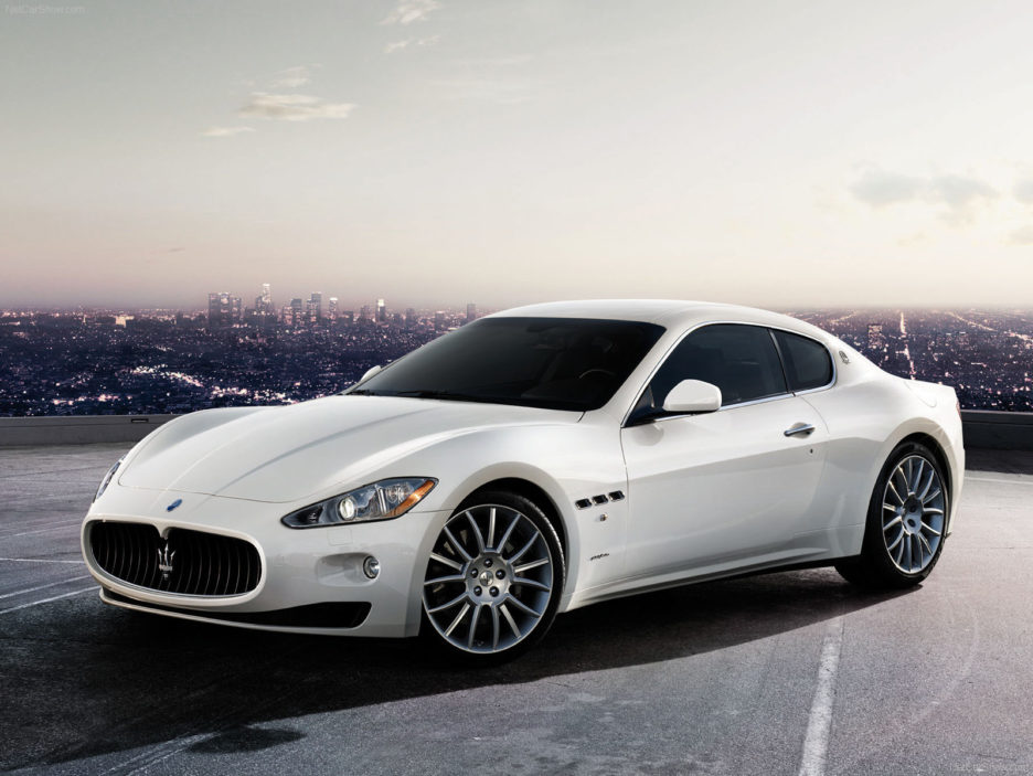 Maserati GranTurismo vista dall'alto