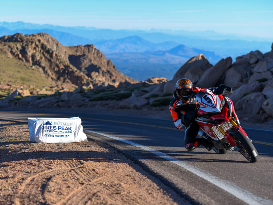 Pikes Peak International Hill Climb 2018 Multistrada 1260 Pikes Peak_UC66333_High