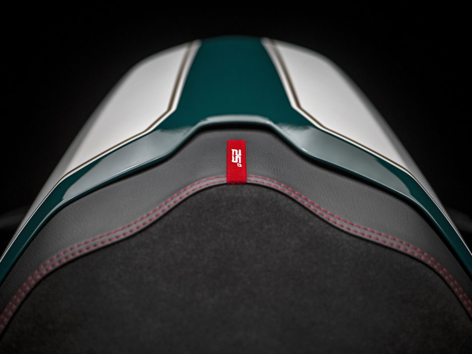 DU 2018-06-15 MONSTER 25