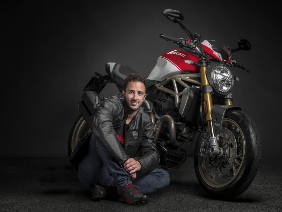 Monster 1200 25 Anniversario_5_UC66344_Mid