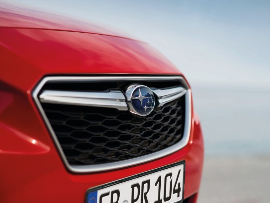 Subaru Impreza mascherina