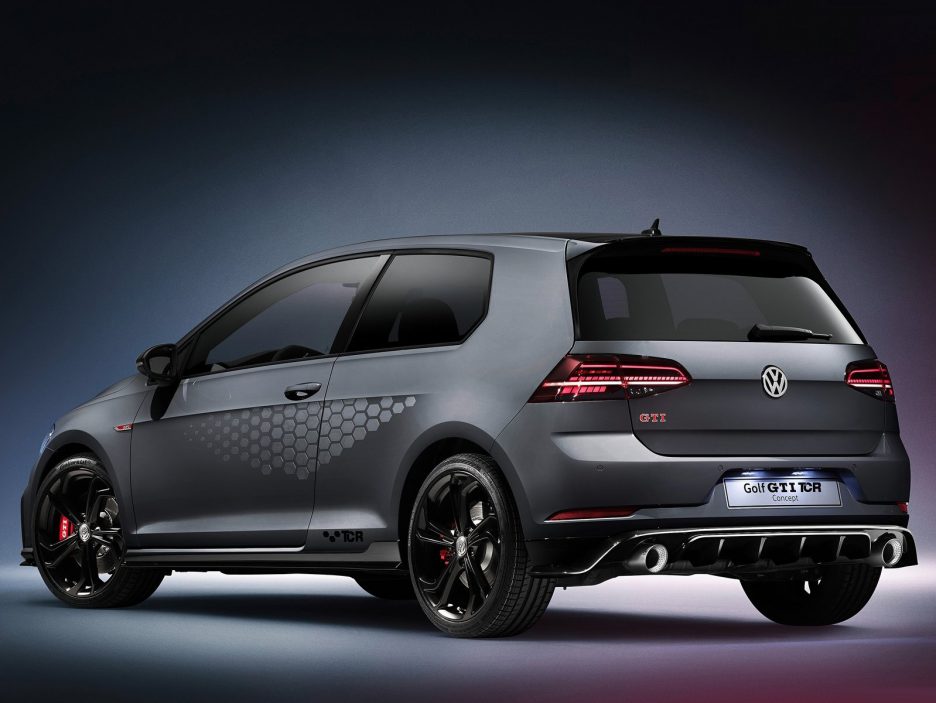 Volkswagen-Golf_GTI_TCR_Concept-2018-1600-03