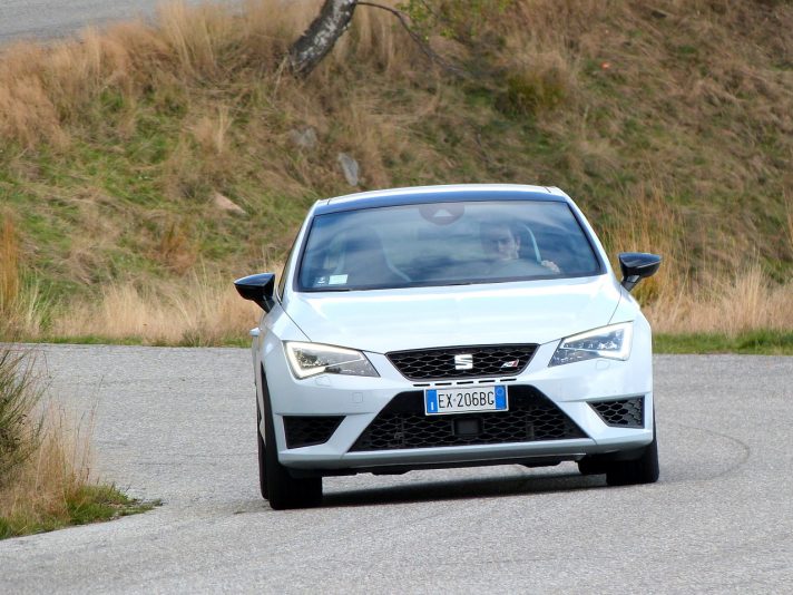 13218-Seat-Leon-Cupra3-712x534