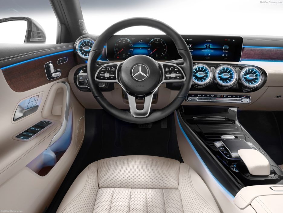 Mercedes-Benz-A-Class_Sedan-2019-1600-2a
