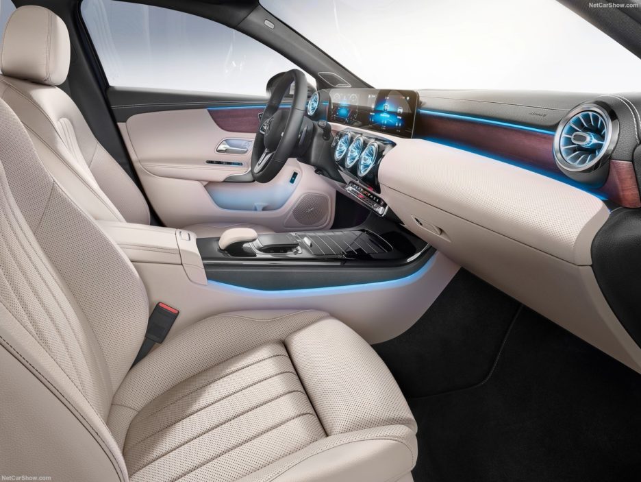 Mercedes-Benz-A-Class_Sedan-2019-1600-2f