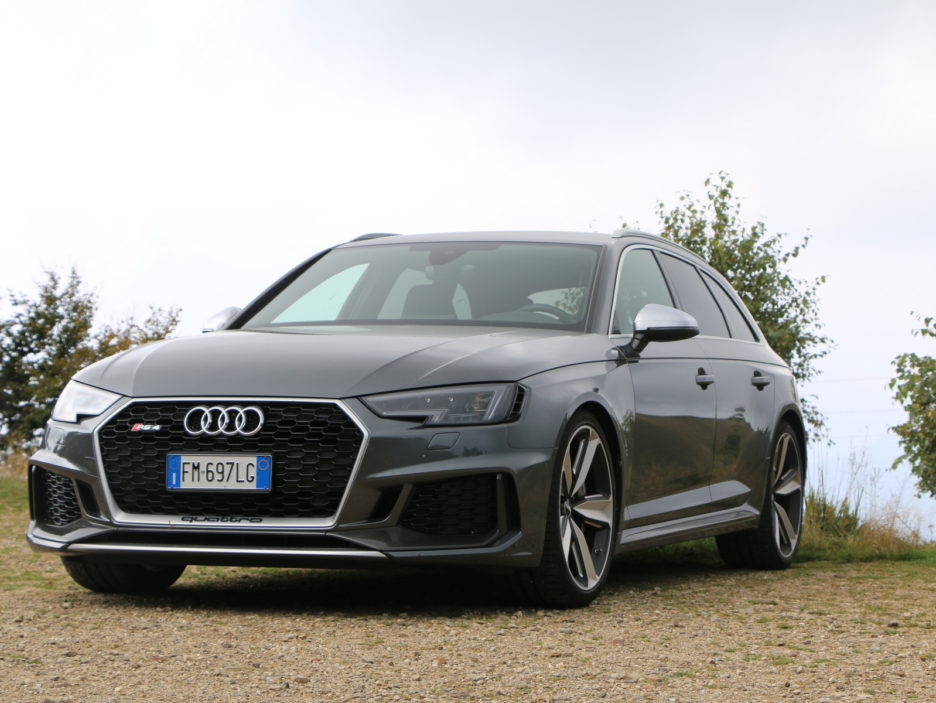 Audi RS4 Avant 9