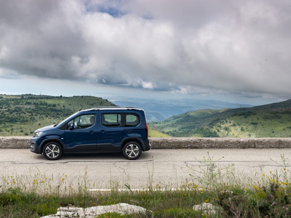 Peugeot Rifter profilo