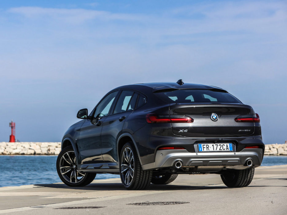 Nuova BMW X4 20D 2018 6