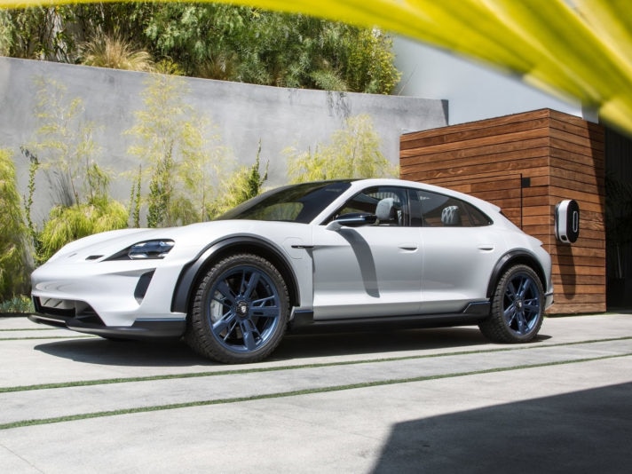 Porsche-Mission_E_Cross_Turismo_Concept-2018-1600-09