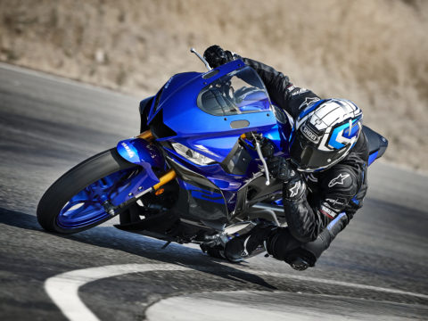 2019_YAM_YZF-R320_EU_DPBMC_ACT_002-62519
