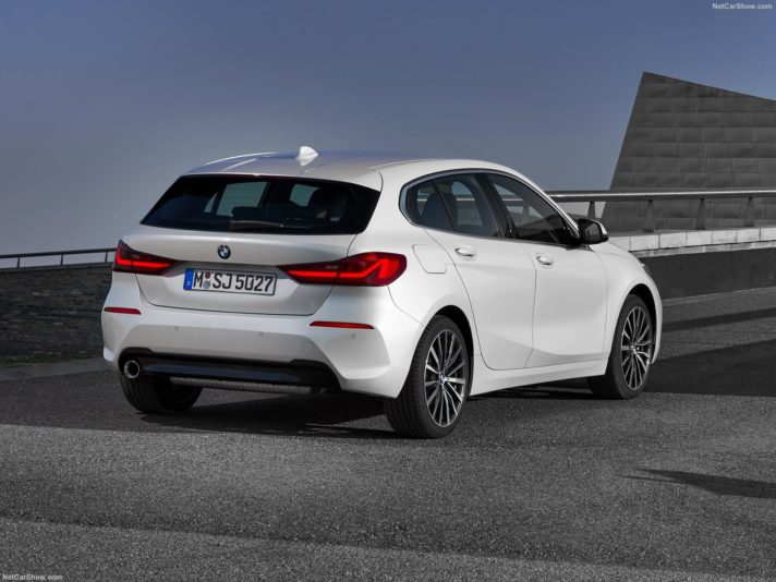 BMW serie 1 tre quarti posteriore