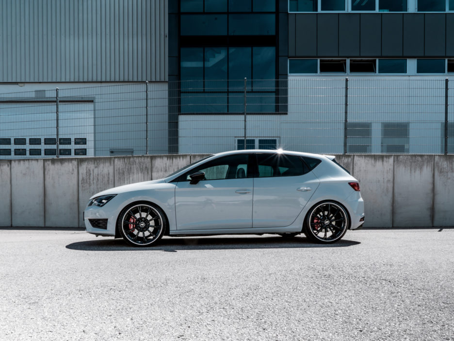 ABT_SEAT_Leon_CUPRA_GR_20_stationary_06