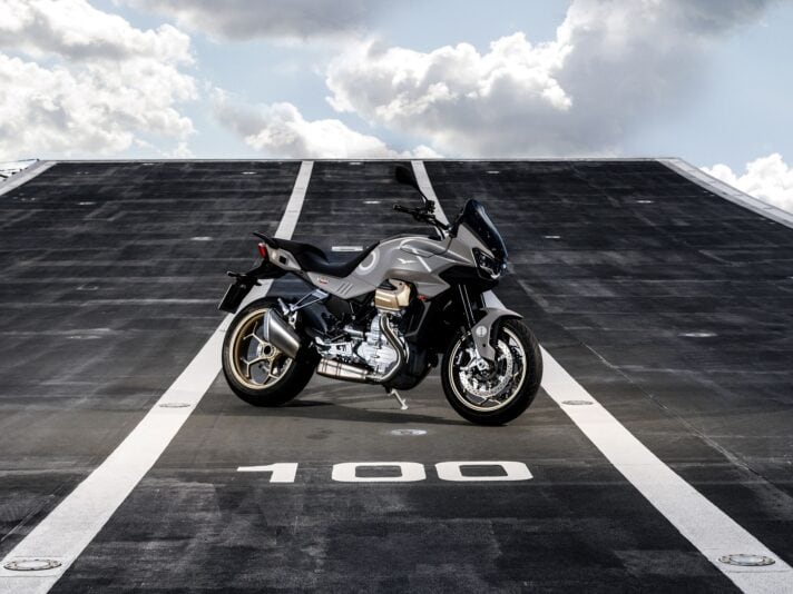 Moto Guzzi V100 Mandello Aviazione Navale 4