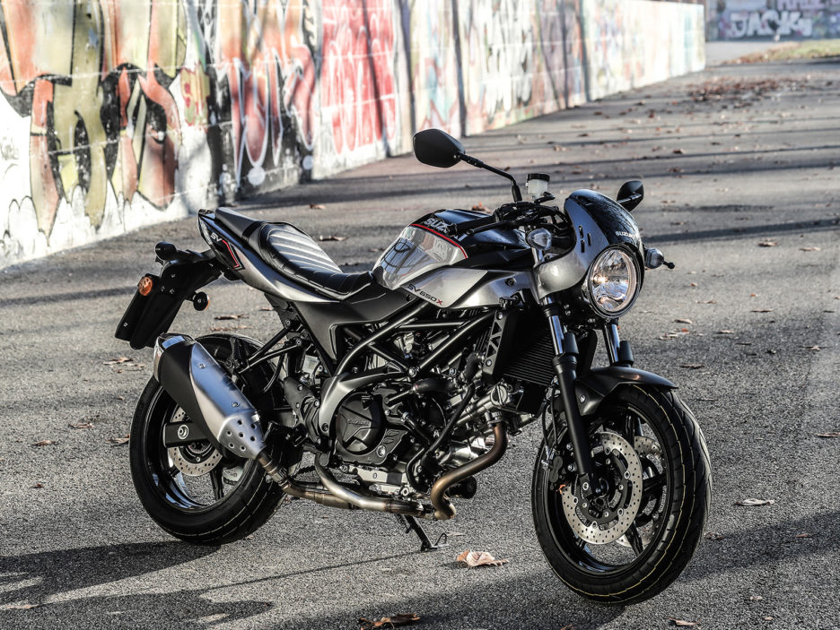 SUZUKI SV 650 X STATICHE 83