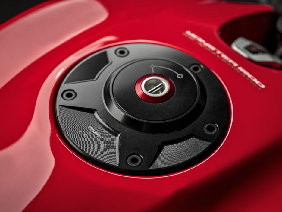 DU 2018-06-15 MONSTER 25