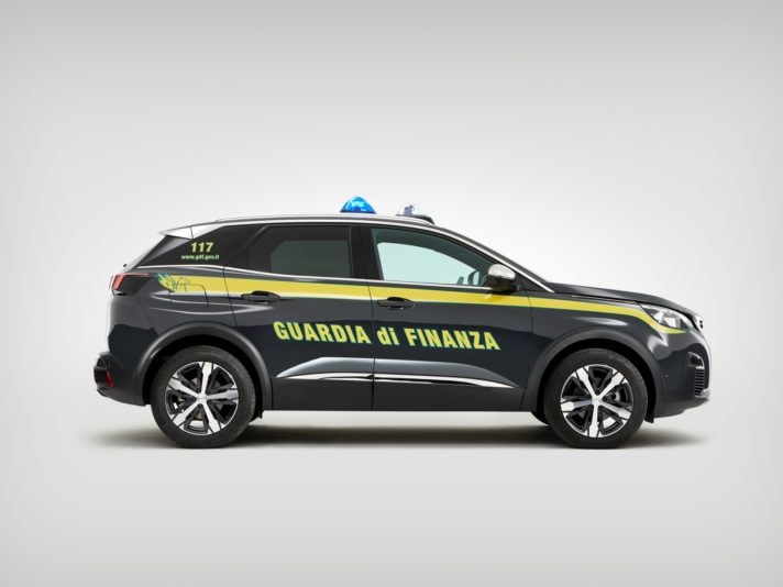 Peugeot 3008 Guardia di Finanza profilo