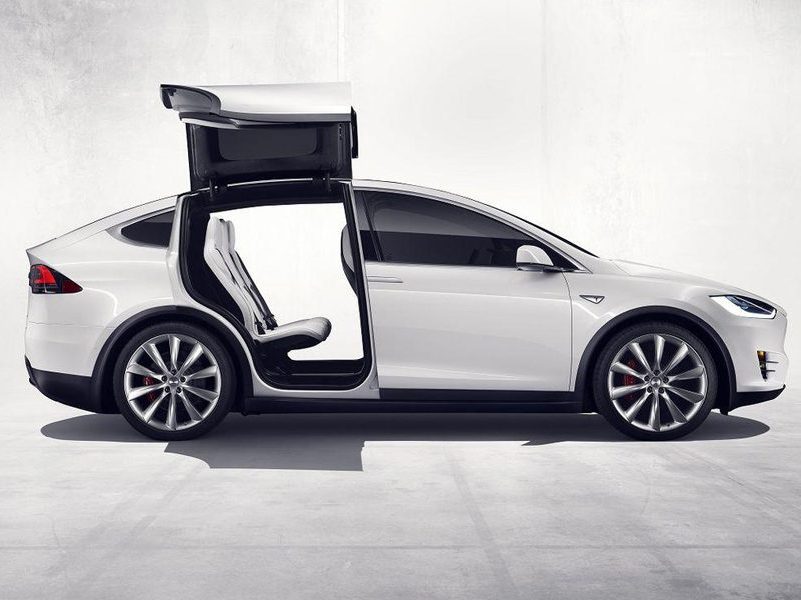 tesla-model-x-2016-3-936x600