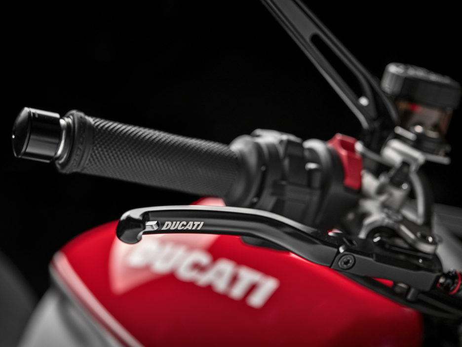 DU 2018-06-15 MONSTER 25