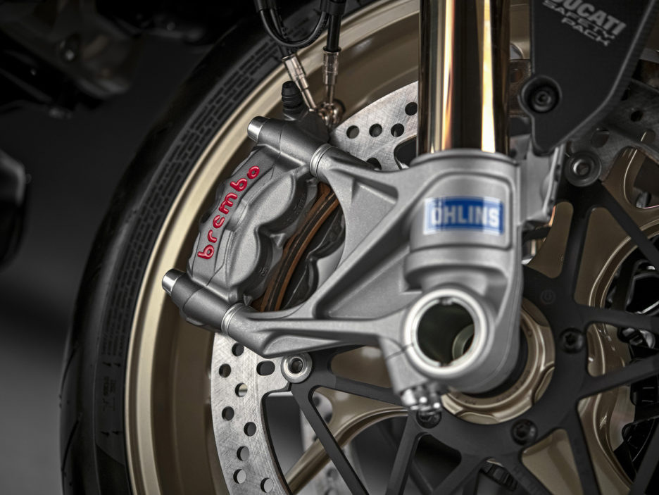 DU 2018-06-15 MONSTER 25