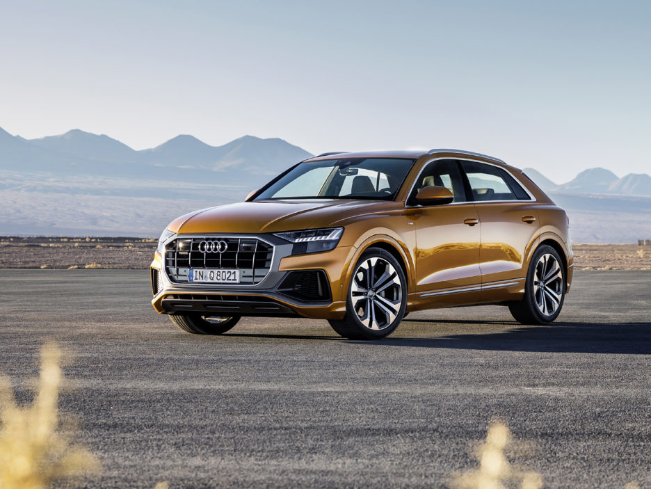 AudiQ8_1_02