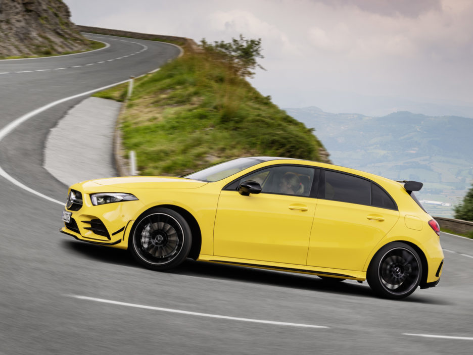 Der neue Mercedes-AMG A 35 4MATIC: Neuer Einstieg in die Welt der Driving PerformanceThe new Mercedes-AMG A 35 4MATIC: New entry-level model opens up the world of driving performance